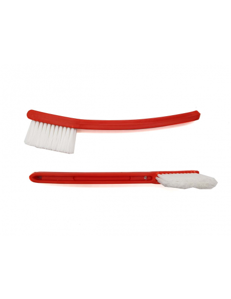 CEPILLOS 3 HILERAS MANGO PLASTICO CERDA BLANCA HALOGENAR