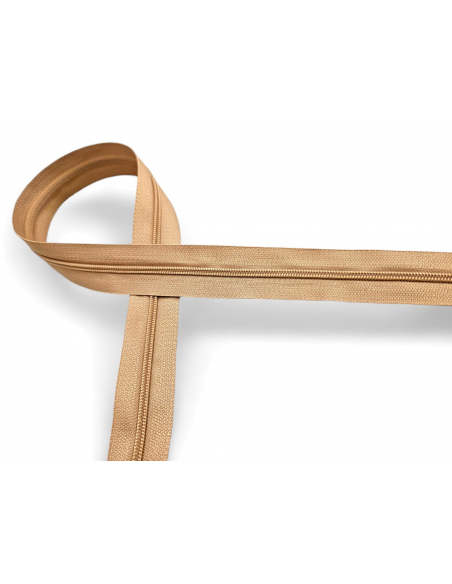CREMALLERA MARRÓN POR METROS NYLON MAYA 3 C/002