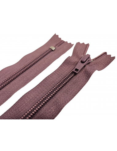 CREMALLERA YKK MORADO NYLON-5 24CM....