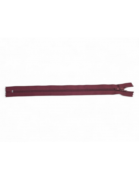 CREMALLERA YKK ROJO BURDEOS MAYA 5 - VARIOS TAMAÑOS C/527